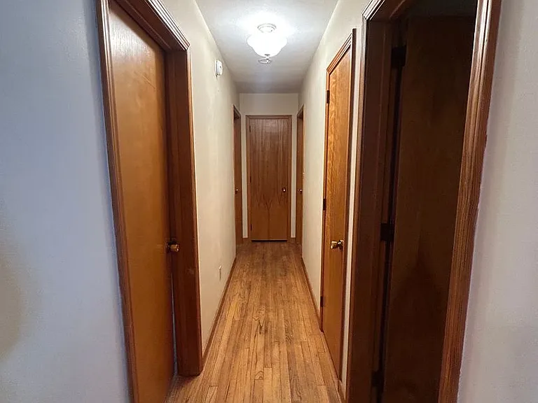 643 Wiltshire Dr — Photo 16