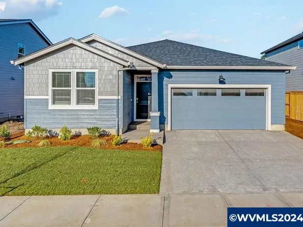 1008 Sparrow Lot 15, Woodburn, OR 97071
