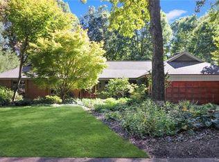 30 Catawba Ridge Ct, Lake Wylie, SC 29710