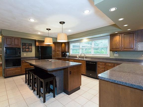 4th image of 1431 Westwicke Pl