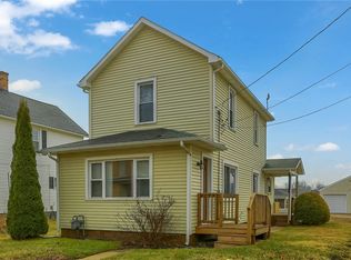 237 Line Ave, Ellwood City, PA 16117