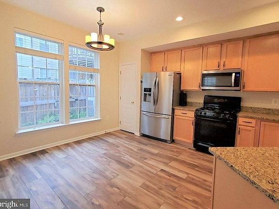3rd image of 13310 Tivoli Fountain Ct