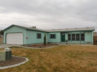2218 S Dennis St, Kennewick, WA 99337