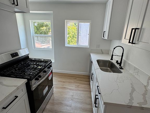 2nd image of 4031 N Griffin Ave #4031