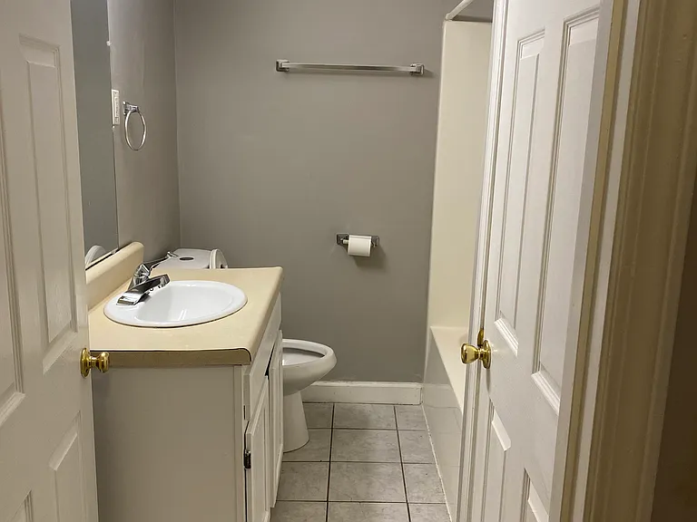 6032 Etzel Ave #6032 — Photo 5
