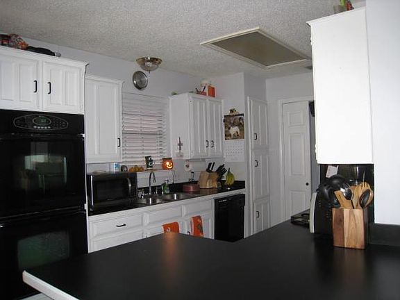 2nd image of 7428 Jamie Renee Ln