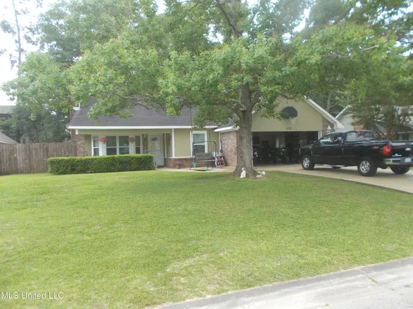 4133 Magnolia Pl, Diberville, MS 39540