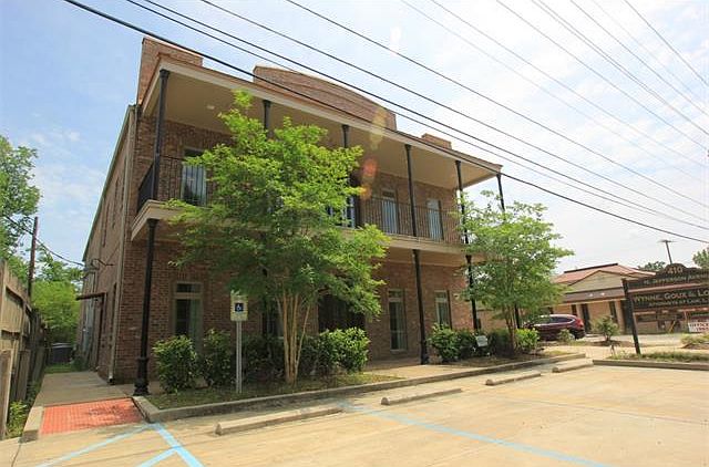 1st image of 410 N Jefferson Ave