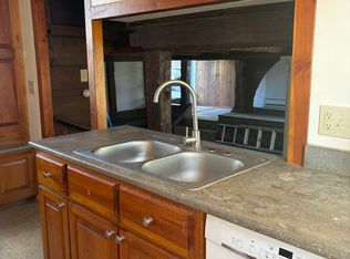 33 N Main St #B, Newmarket, NH 03857