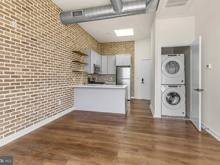 2401 Frankford Ave #4B — Photo 6