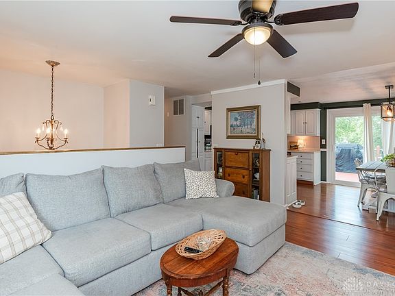 5th image of 9558 Copper Creek Ct