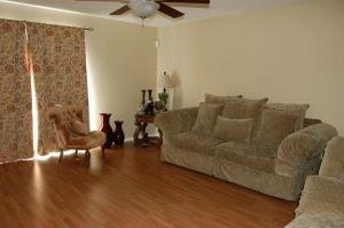 5th image of 6038 N Florence Ave