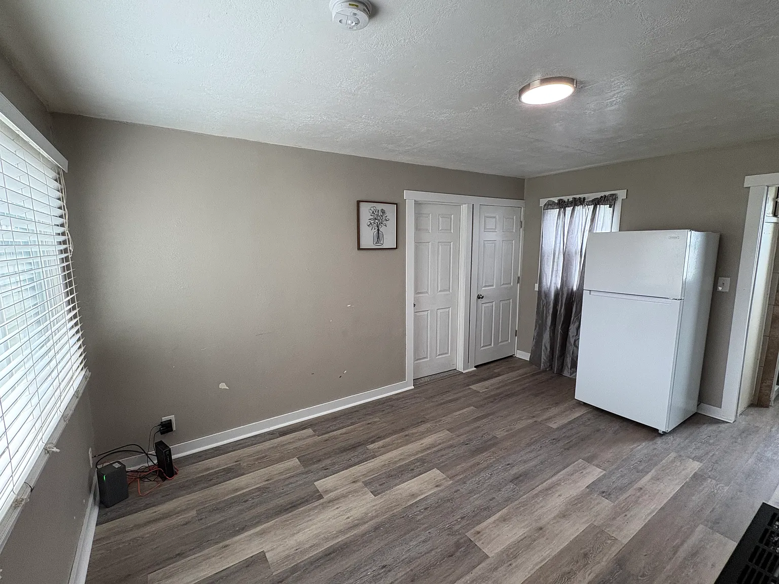 1 bed, $1,200 — Photo 2