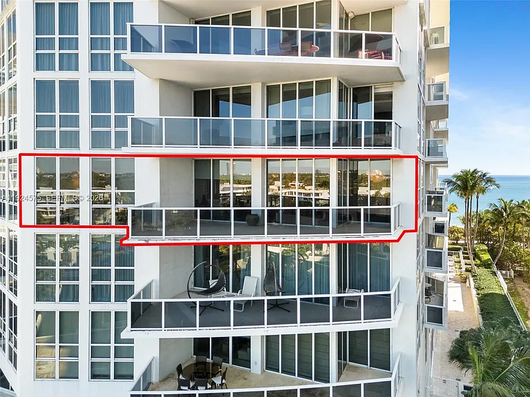 10225 Collins Ave #404 — Photo 39