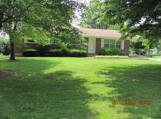 1401 Plum Springs Rd, Bowling Green, KY 42101