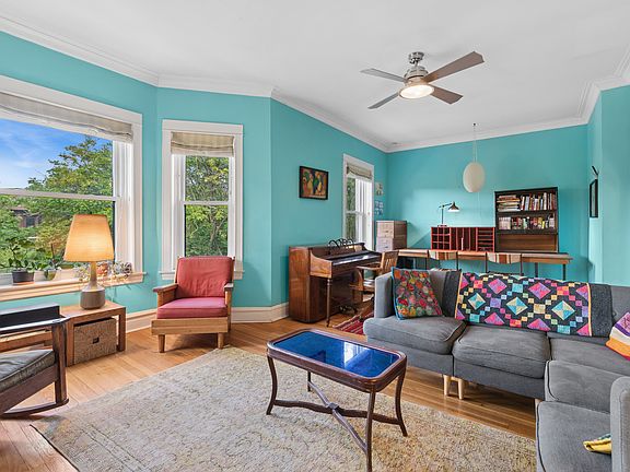 4th image of 1229 W North Shore Ave #3-W