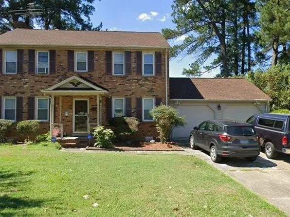 237 Greenwood Dr, Petersburg, VA 23805