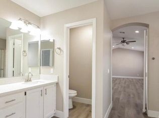 9413 Rolling Ridge Ln, Las Vegas, NV 89134