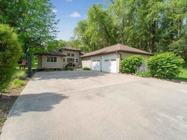 2411 6th Ave N, Denison, IA 51442