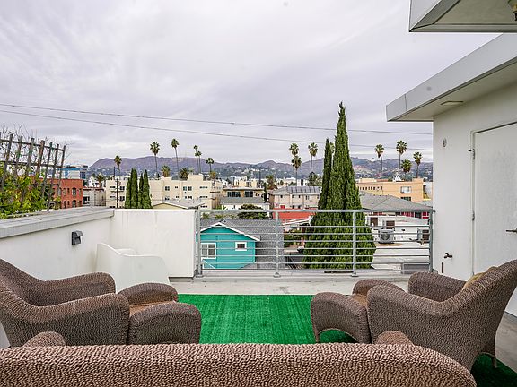 2nd image of 5447 Barton Ave