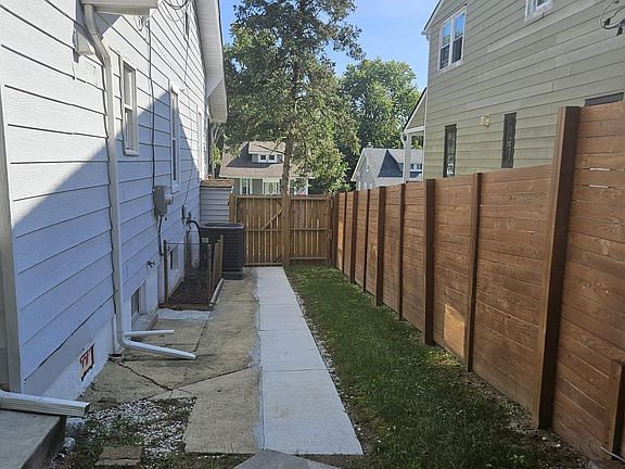 5th image of 4505 Woodlea Ave