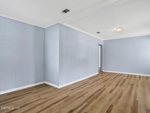 4th image of 3040 IMPERIAL Street