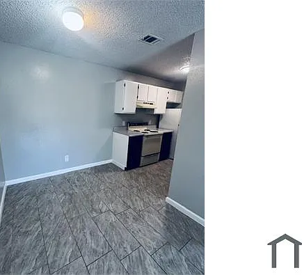 8515 S Flores St #206 — Photo 14