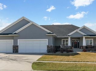 1380 Maple St, Robins, IA 52328