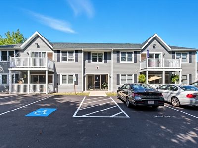 450 Somerset Ave #6, Taunton, MA, 02780