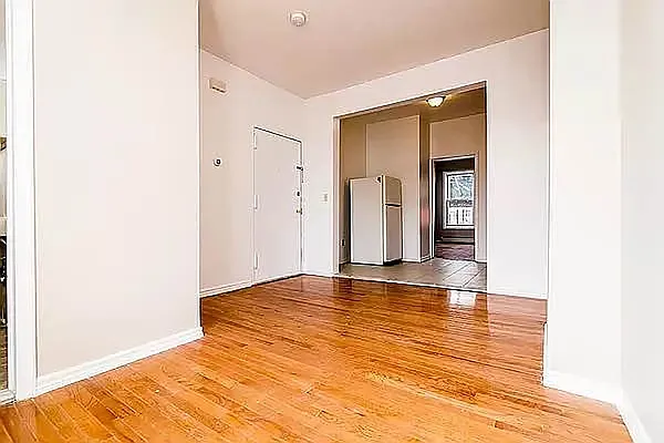 Rented by MADEHOME | media 10