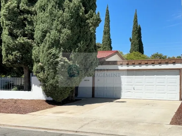 2617 El Charro Dr, Modesto, CA 95354