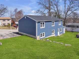 32 Buchanan St UNIT 1, Johnston, RI 02919