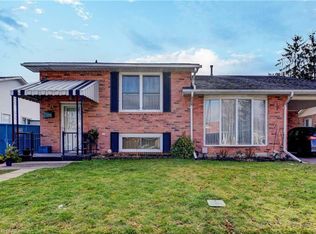 31 Autumn Rd, Brantford, ON N3R7B1