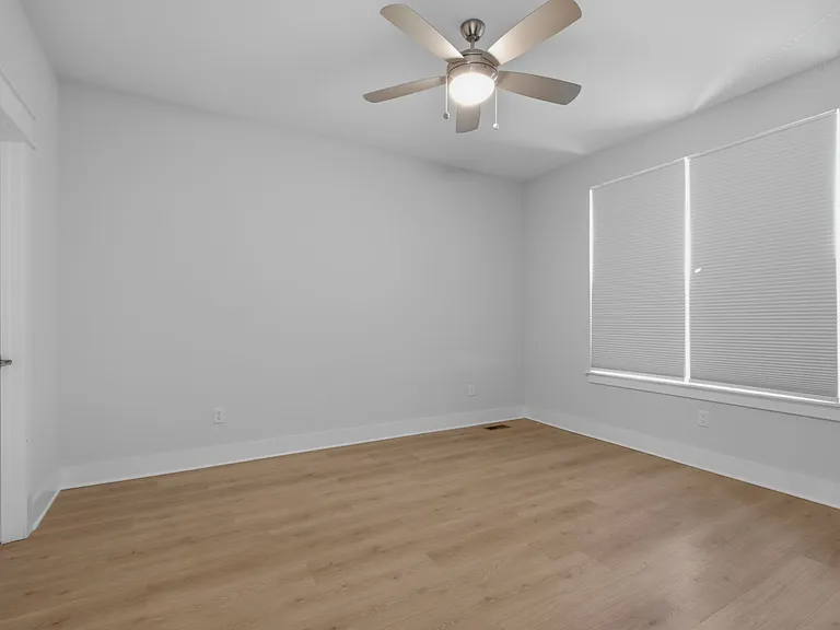 105 Duke St #6 — Photo 17