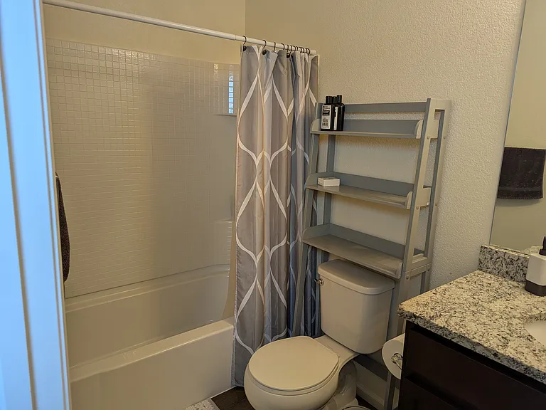 2063 Monte Vista Dr — Photo 10