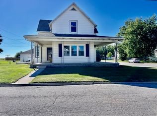 22 Hancock St, Otterbein, IN 47970