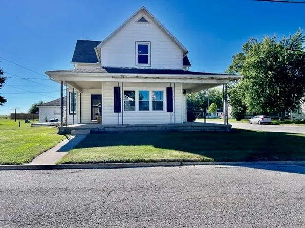 22 Hancock St, Otterbein, IN 47970