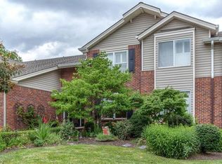 604 Pine Ridge Trails Ct APT 101A, Ballwin, MO 63021