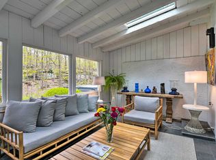 28 Holiday Dr #ID1300133P, Woodstock, NY