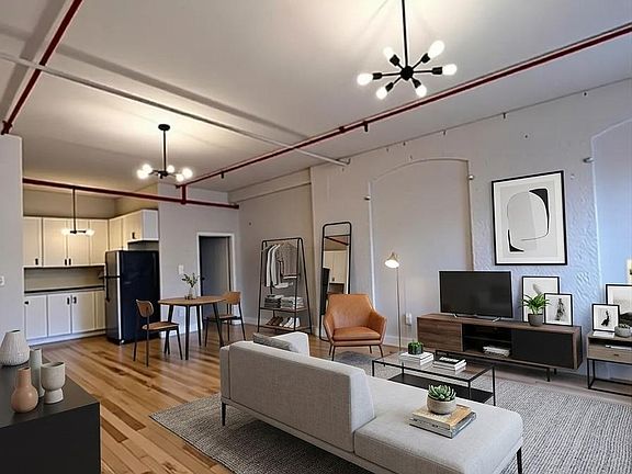 3rd image of 112 Lincoln Ave APT 412