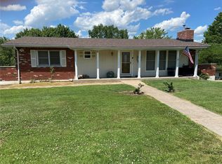1203 N 5th St, Festus, MO 63028