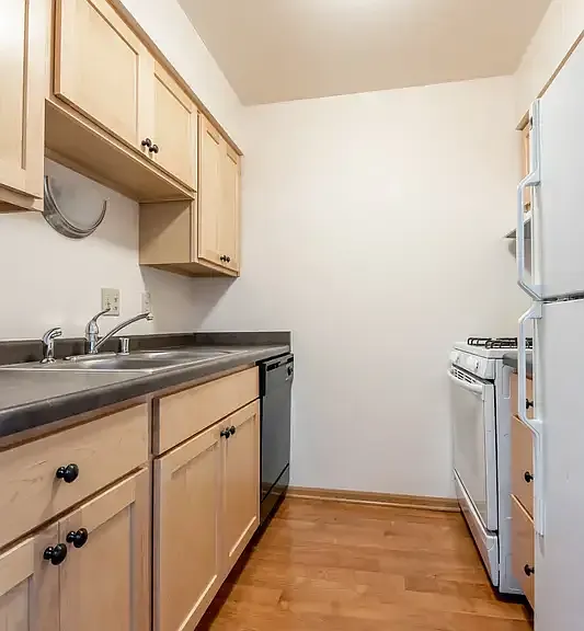 1350 Sunset Rd — Photo 5