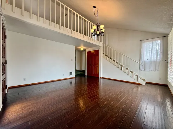 275 SW 2nd St APT 1, Prineville, OR 97754