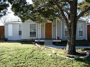 443 Hurstview Dr, Hurst, TX 76053