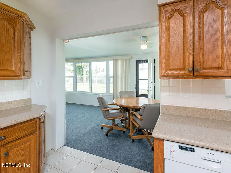 37 Berkley Rd — Photo 16