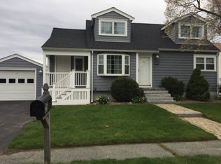 25 Richard Cir, Woburn, MA 01801