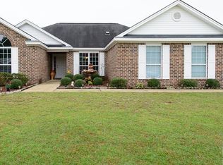 125 Joshua Cir, Ellabell, GA 31308