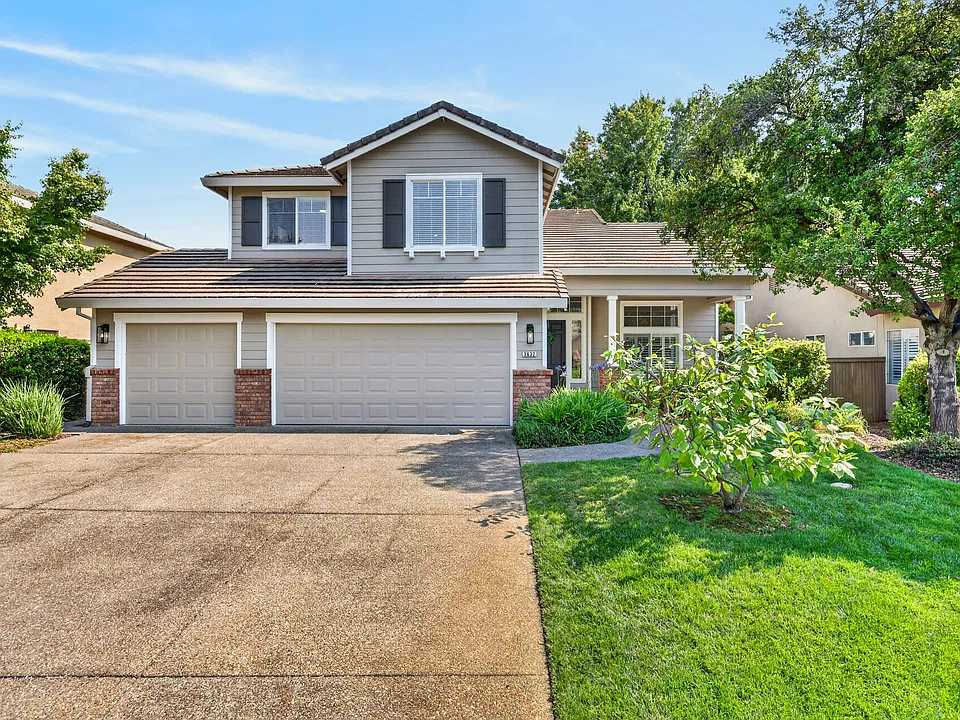 3632 Walker Park Dr