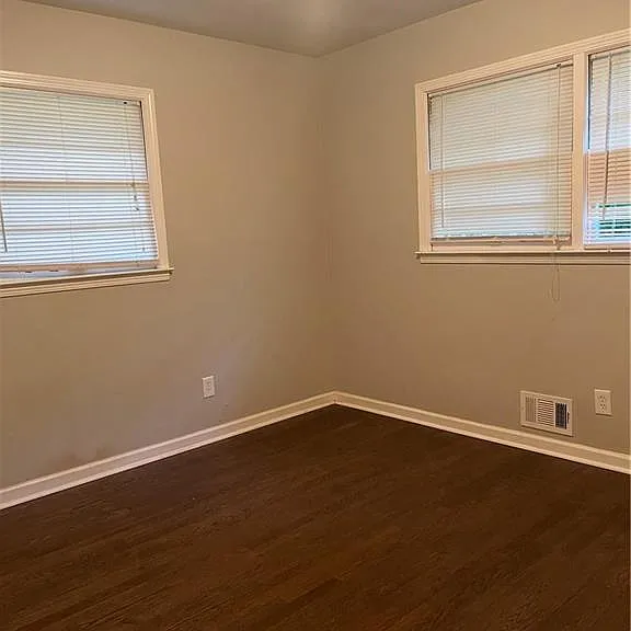 660 Monticello Dr SW — Photo 14