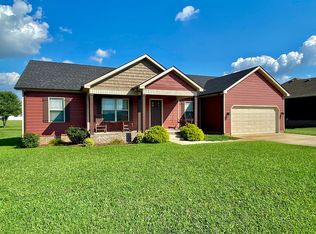 3030 Wyatt Dr, Bowling Green, KY 42101